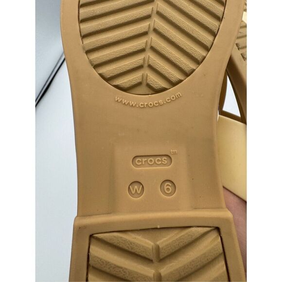 Crocs Womens Beige Iconic Comfort Tulum Flip Flops Sandals Size 6W - Picture 6 of 7